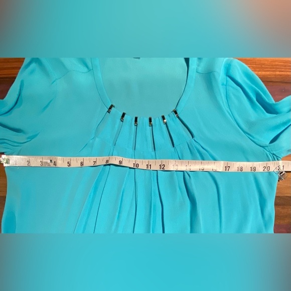 Diane Von Furstenberg Beres Top in Turquoise, size 10 - Picture 5 of 9